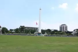 Monumen Nasional Tugu Pahlawan