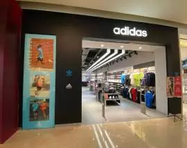 Adidas Sports Performance, Paragon City Mall
