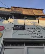 Meeow House