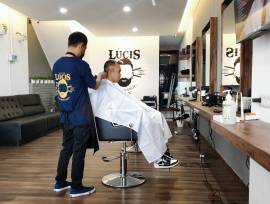  Lucis Barbershop 2