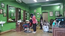 Barbier of Lunatic (Ex - Hunky Dory Barbershop)
