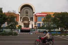 Hi - Tech Mall Surabaya